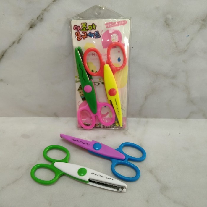 

Gunting Zig-Zag FC-809/Zig Zag Scissor/Gunting Kertas/Paper Cut