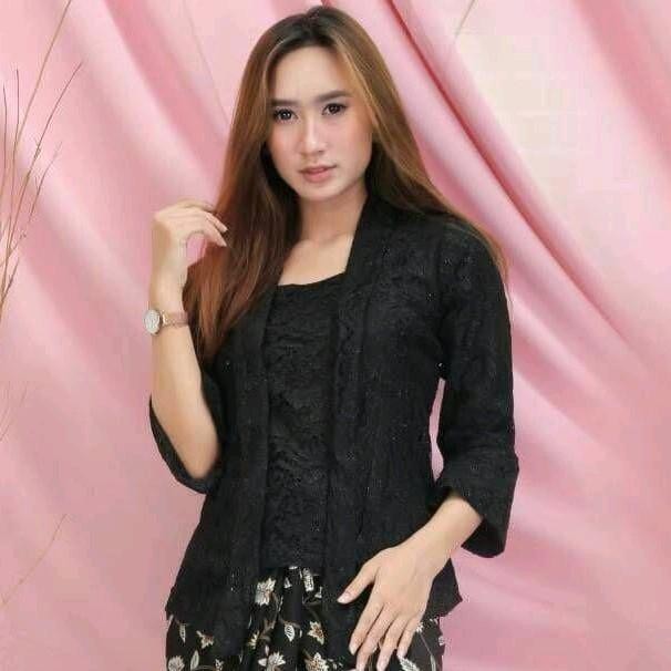 

Real pict !! Atasan Kebaya Kutubaru Busui Brokat / Kebaya encim / Kebaya Wisuda - Maroon, M