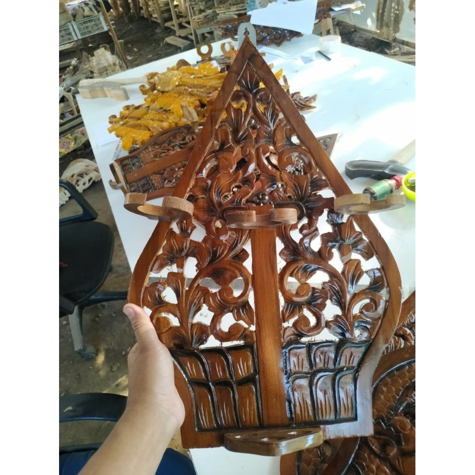 

blawong gunungan kamarogan isi 3 keris bk sengkelat lar man - antik - mentah SHP1457