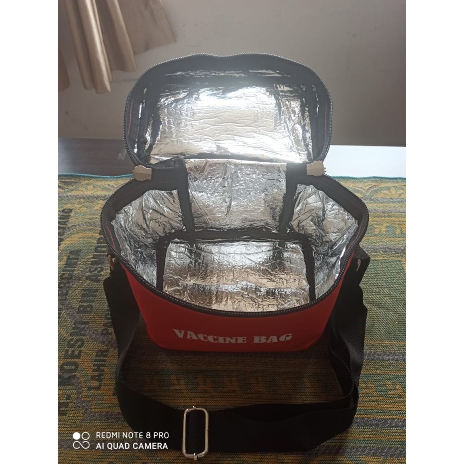 ✨LARIS✨ -Tas Vaccine/ Tas Vaksin/ Cooler Bag/ Merah