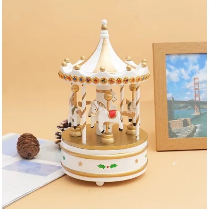 

Carousel Music Box Natal by Platefulnco - putih