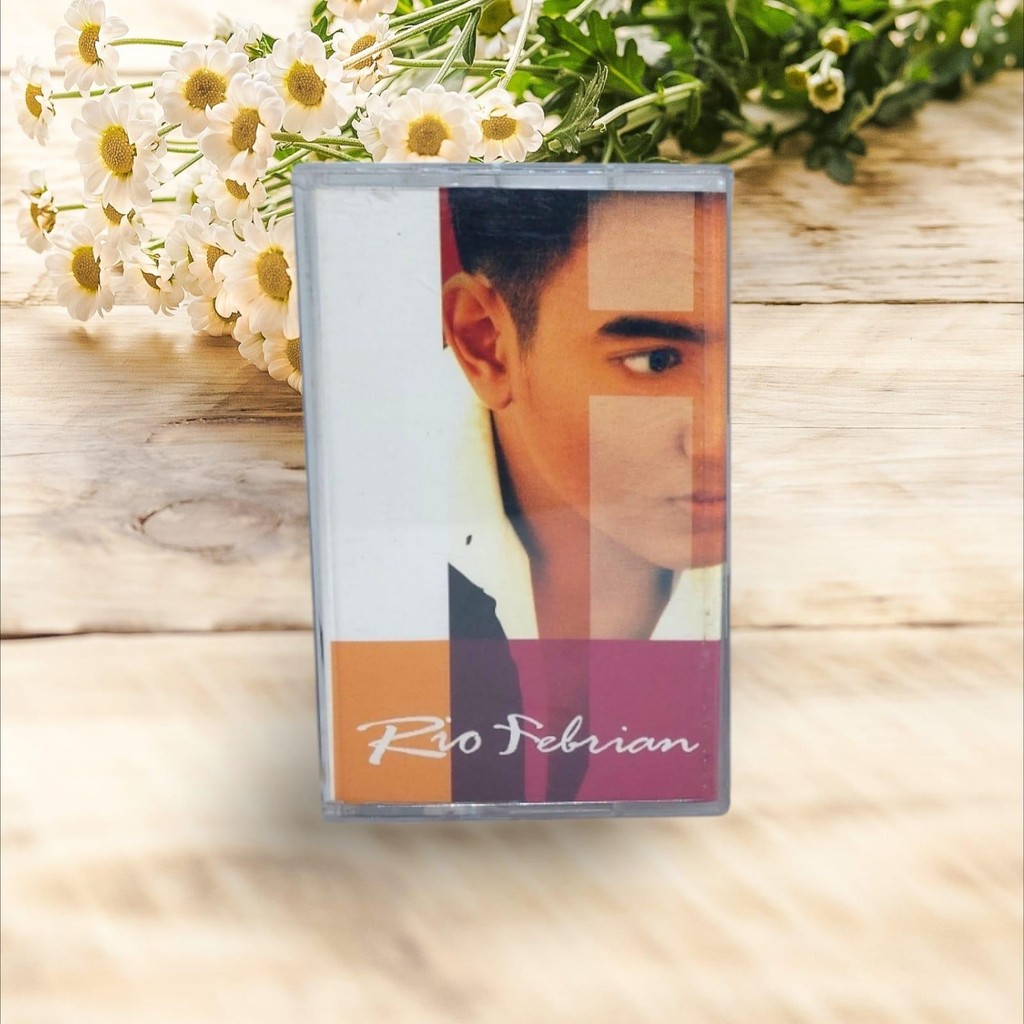 Kaset Pita  -  Rio Febrian - Kaset Pita Rio Febrian