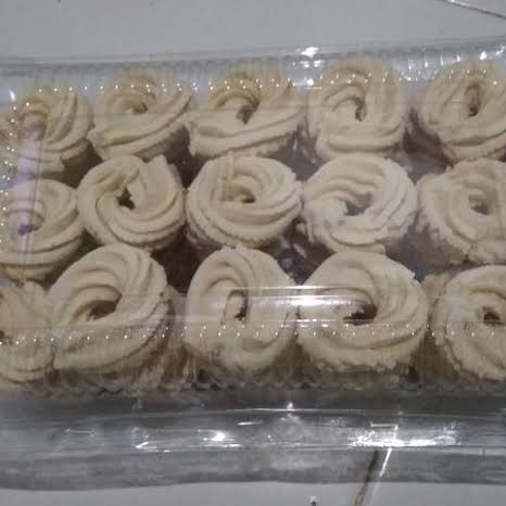 

Kue letter S