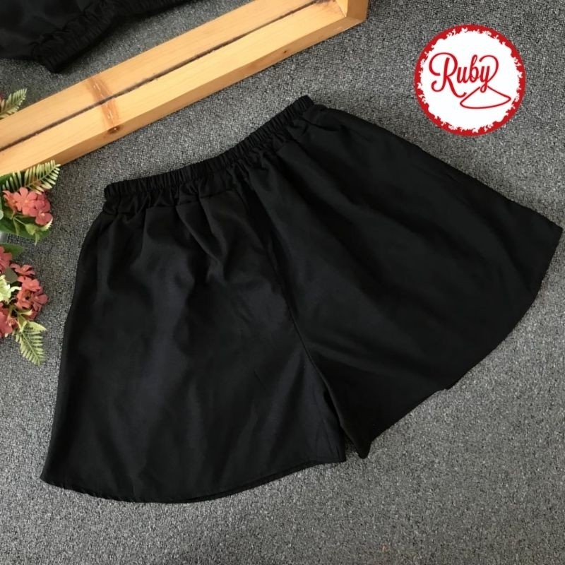 HOTPANTS OLAHRAGA | HOTPANTS | CELANA PENDEK OLAHRAGA | CELANA PENDEK | CELANA OLAHRAGA