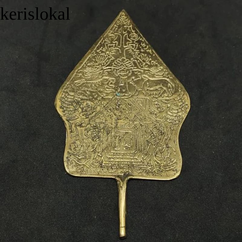 Gunungan Wayang Kuningan KL6