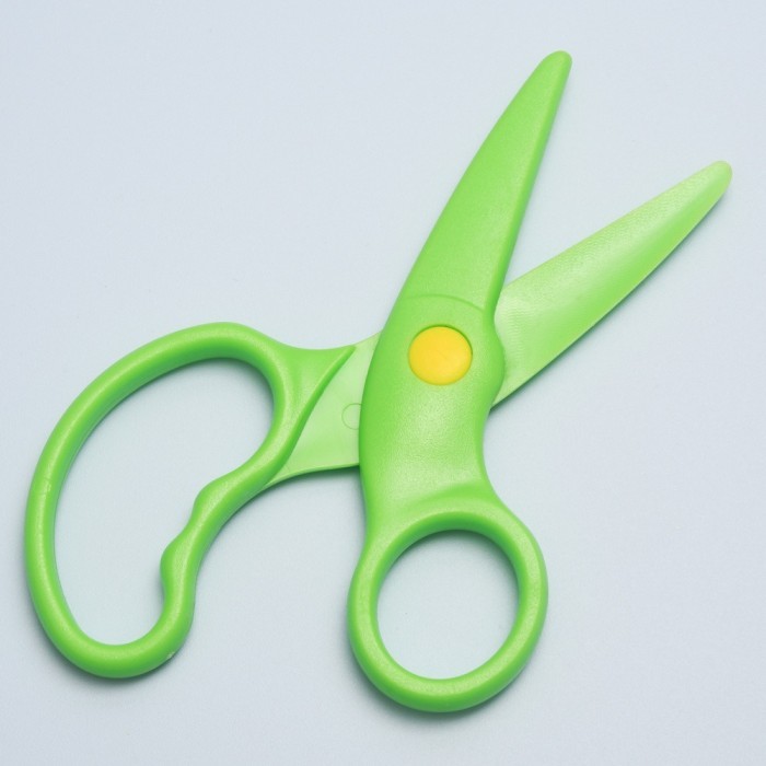 

[LOGU] Gunting Edukatif Anak, Gunting Ergonomis untuk untuk Latihan Motorik Halus