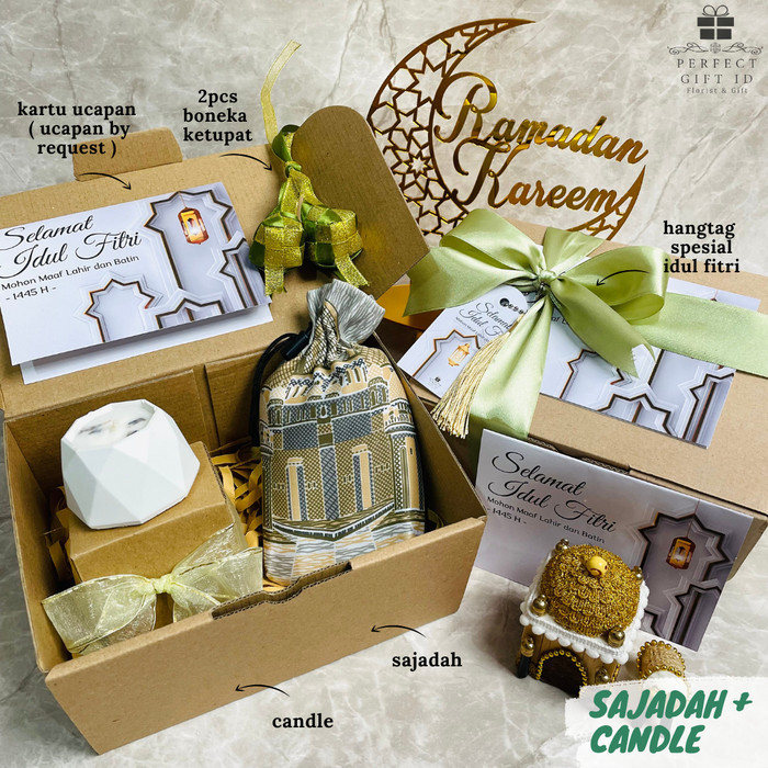 

Hampers Lebaran Idul Fitri Paket Ramadhan Kado Lebaran - Sajadah+Candle