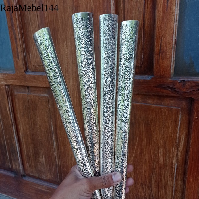 

pendok solo tatahan tebal 0.25mm lapis perak terlaris manis