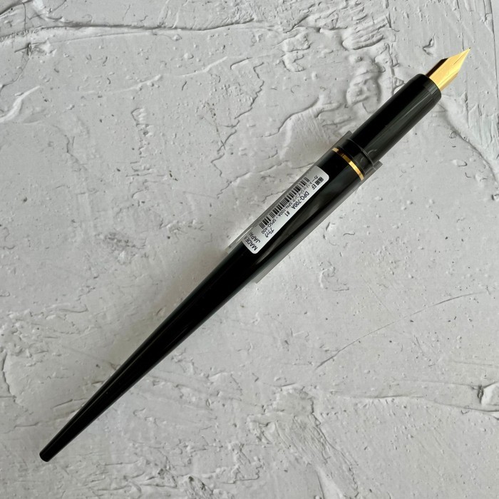 

best -PLATINUM Desk Fountain Pen DPQ-700A - Maroon