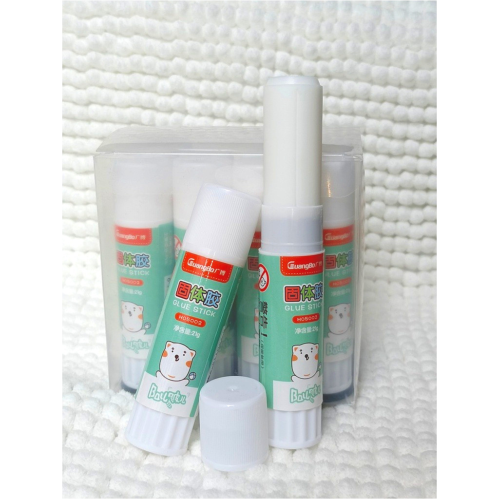

Yamata Glue Stick / Lem Kertas Padat /Lem Padat Aman & Ramah Anak / Lem Stik - Perlengkapan Kantor Sekolah