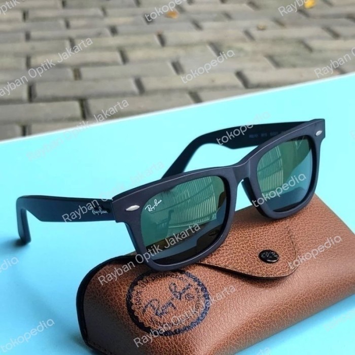 KACAMATA RAYBAN WAYFARER SQUARE - Hitam