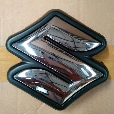 Emblem Logo Suzuki Gril Swift GT 2