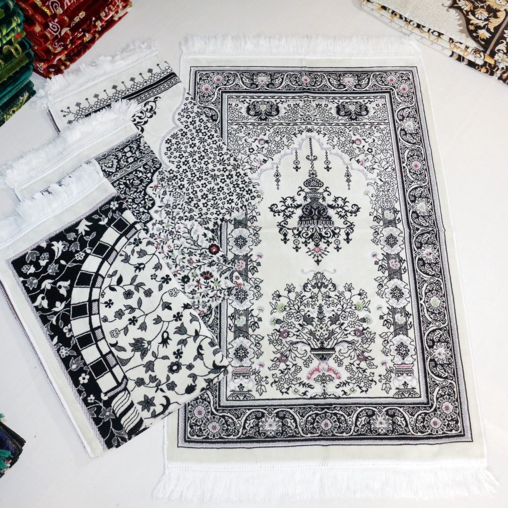 SAJADAH TURKI PREMIUM SAFATEKS WARNA DASAR PUTIH MEWAH GROSIR