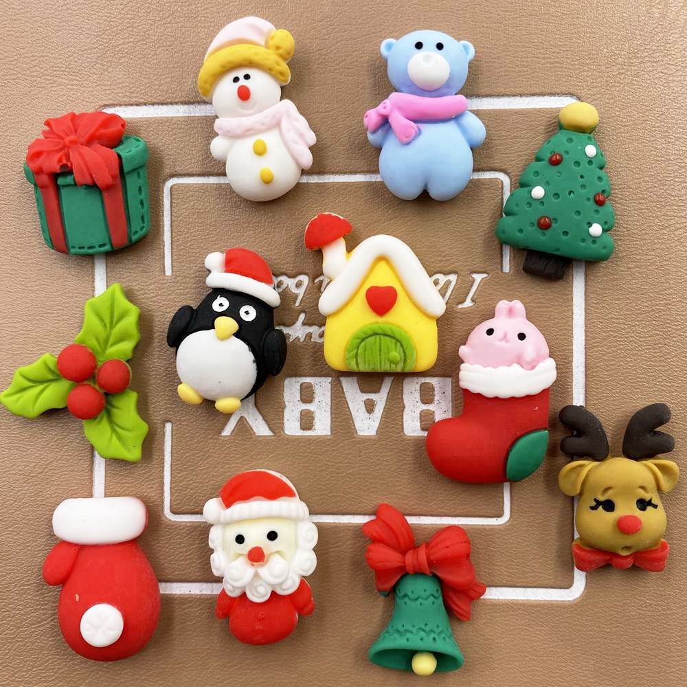 

12pcs Colorful Resin Snowman Bear Penguin Santa Claus Tree Gift Box Elk Flatback Scrapbook Craft DIY Accessory Decor Figurine