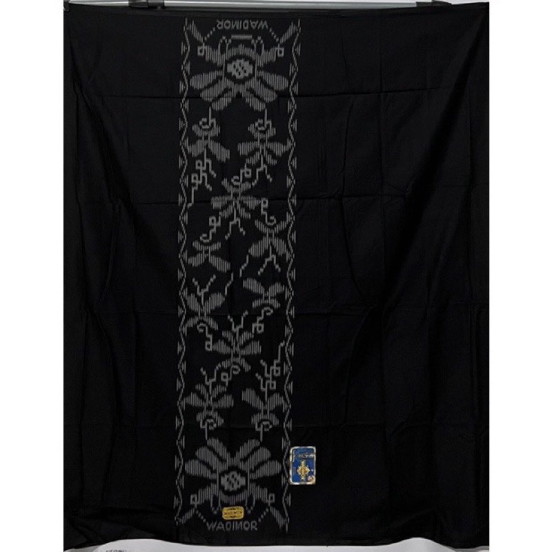 Sarung Wadimor Hitam Polos Tumpal Kembang | Sarung Wadimor Putih Polos Tumpal Kembang
