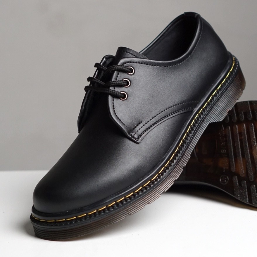 Sepatu Boots Pria Oxwalker BILLY Sepatu Hitam Pria