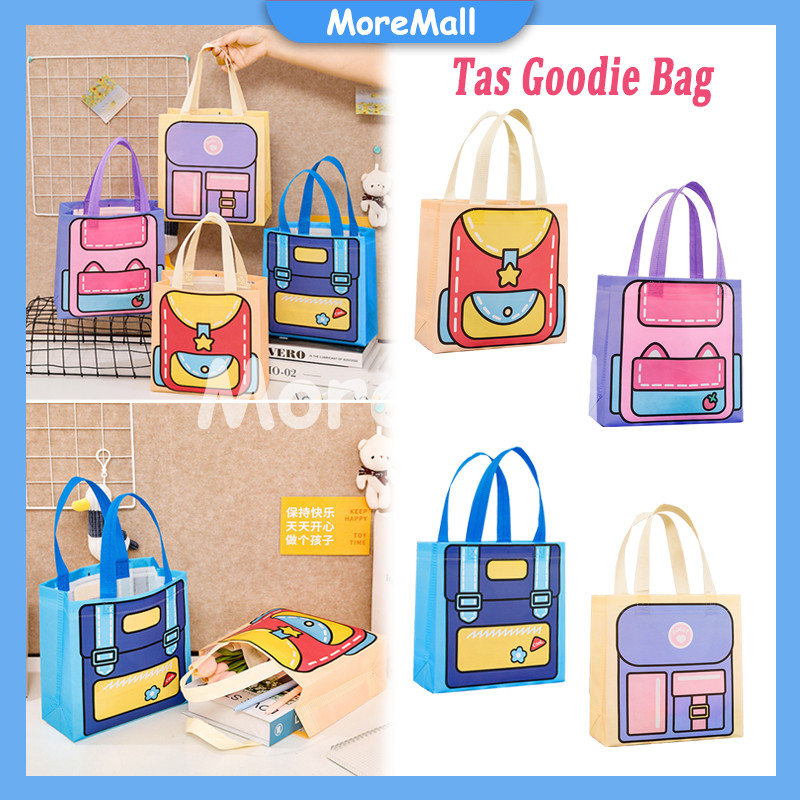 

Goodie Bag Spunbond Non Woven / Tas Goodie Bag / Tas Hampers