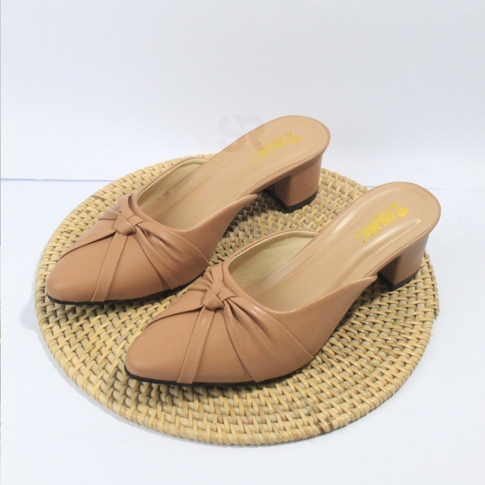 SRC Sandal Heels Wanita BARBARA Sepatu Flat Wanita Hak 5CM - Moka, 40