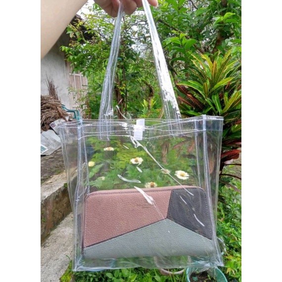 

Tas Souvenir Mika PVC Wedding/Pernikahan 20x10x20 (0,20)