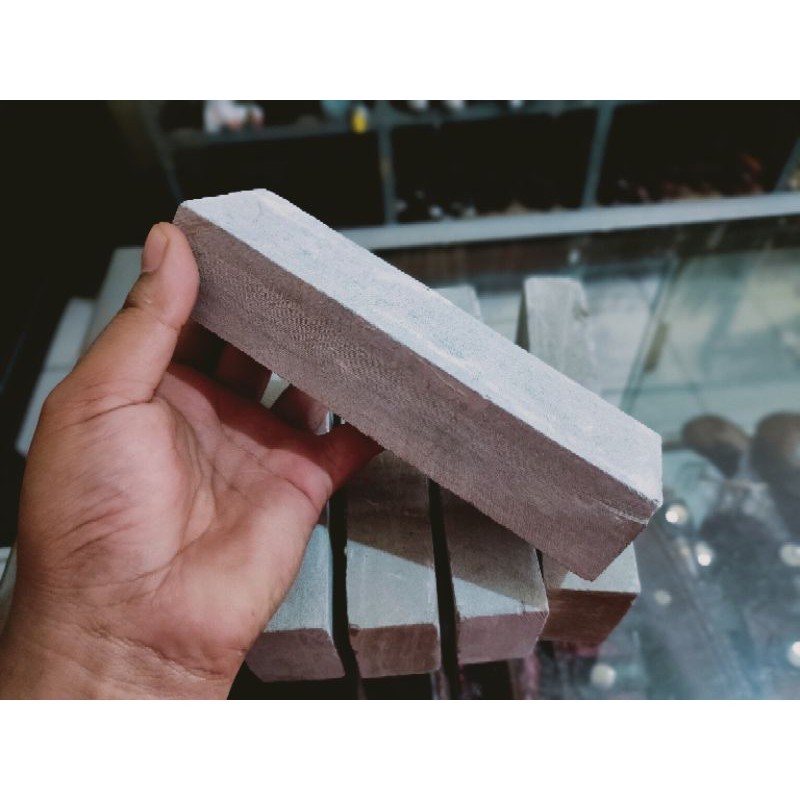 batu Asahan alam grid halus