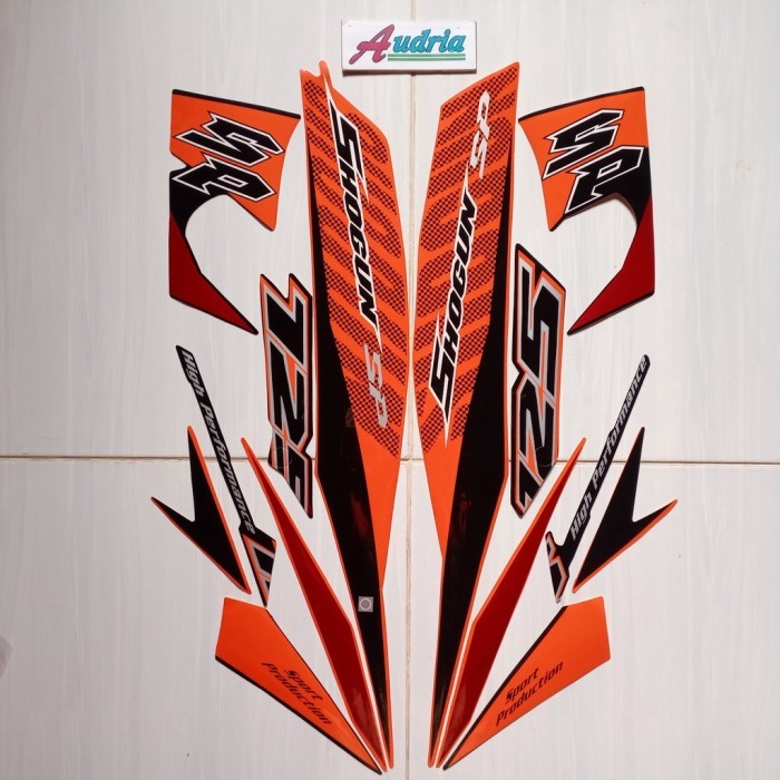 sticker striping motor suzuki shogun sp 125 2008 orange