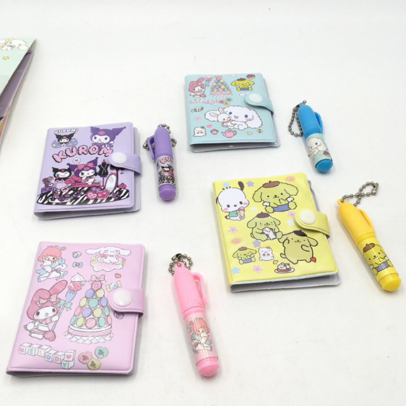 

(TOS) NOTEBOOK SET KYN 08067 / Cute Mini Note Book 2 in 1 premium / Set Memo Diary Motif Sanrio / Mini Klip Note Book and Pen / Buku Diary Kancing Sanrio 08067