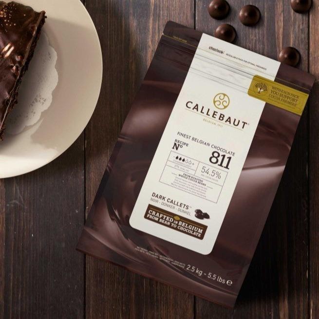 

Callebaut Dark Chocolate Belgian Couverture 811 54,5 100 gram - 100 gram