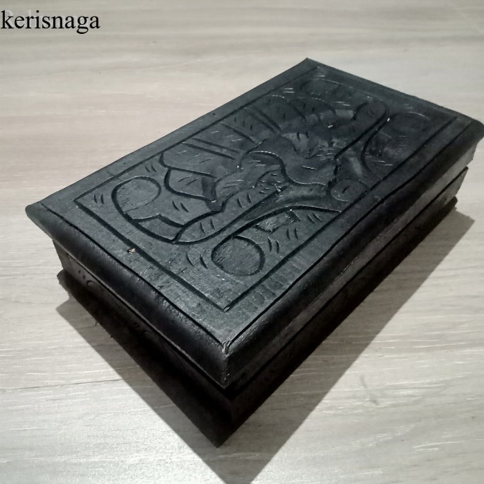 Kotak Kayu Ukir Tempat Penyimpanan Uang Perhiasan aksesoris antik SHP11