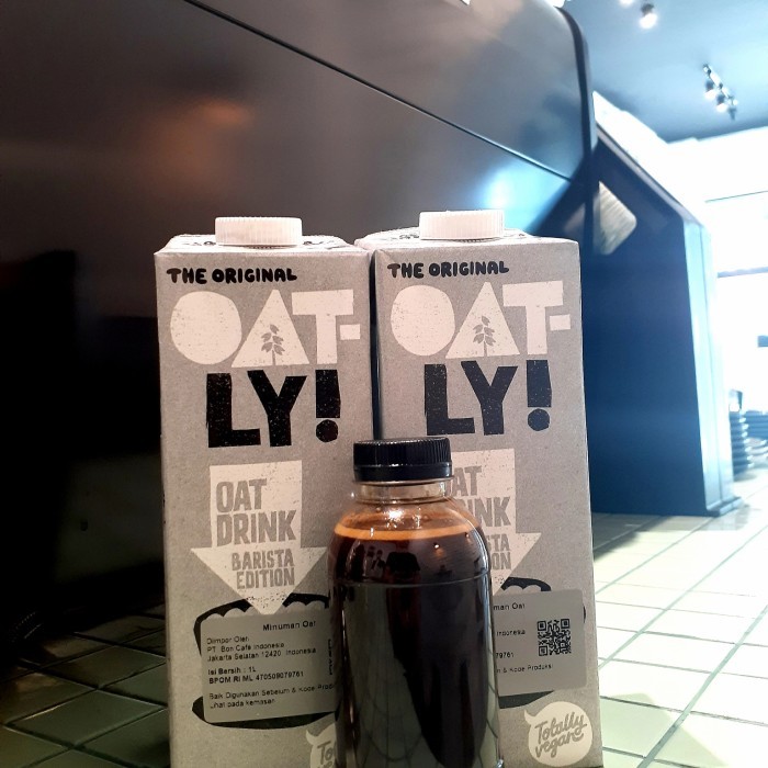 

2L Oatly Barista & 200 gr Espresso of Hiranya blend