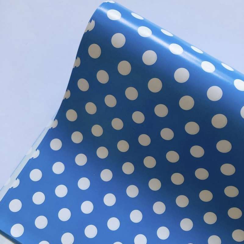 

Kertas Kado Biru Medium Polkadot