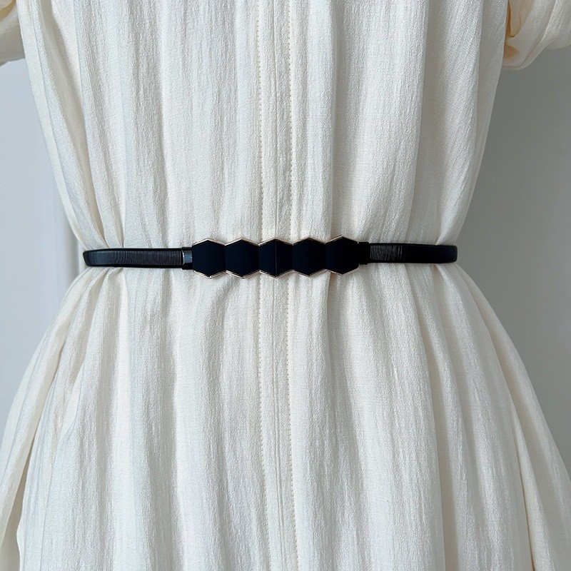 GC - Ikat Pinggang Wanita Belt Karet Elastis Besi Sabuk Gesper Thin Waist Chain Aksesoris "BUR"