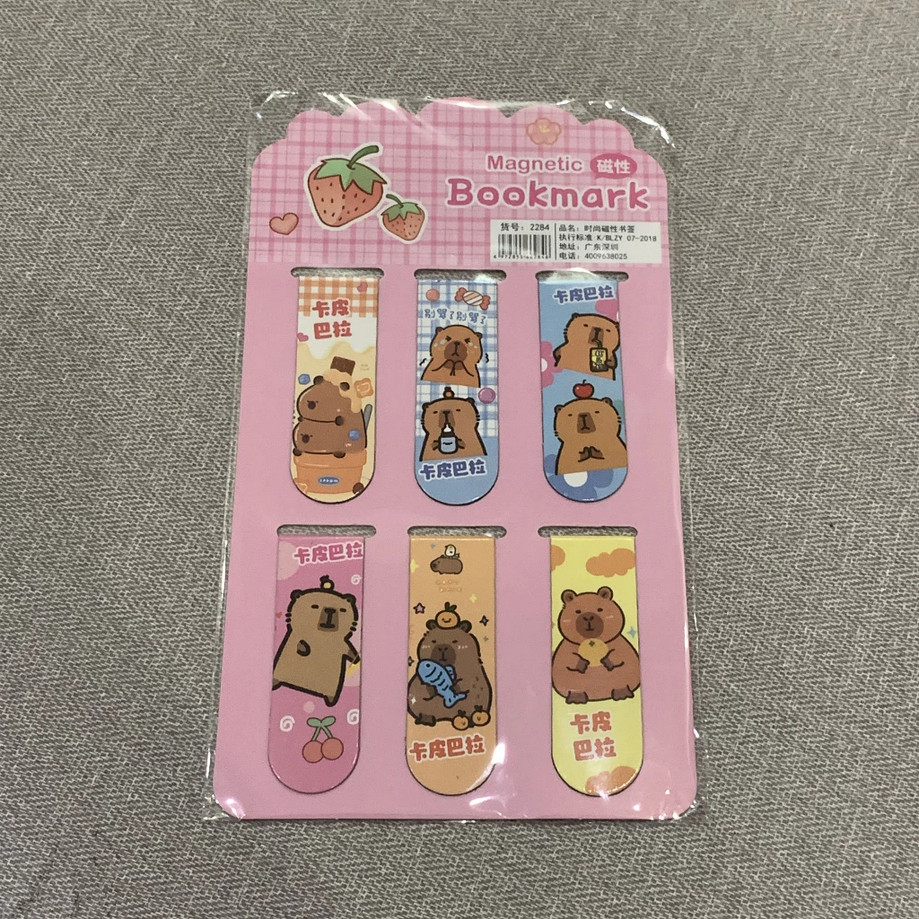 

Magnetic Bookmark Pembatas Buku Character Sanrio Capybara Shinchan Chiikawa