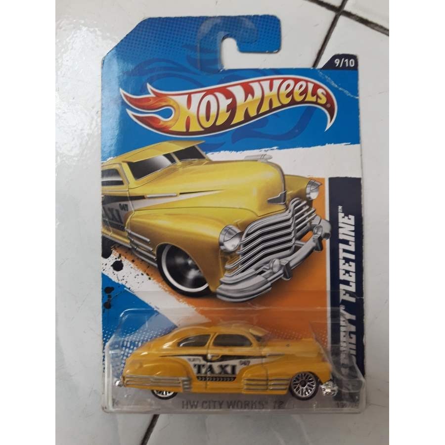 HOTWHEELS HOT WHEELS  1947 CHEVY FLEETLINE  HW CITY WORKS '12