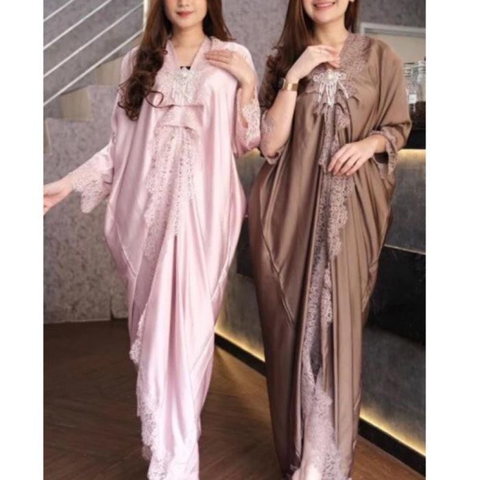 Kaftan Raya Polos Satin renda wanita- Kaftan Pesta Kaftan Raya Kondangan Muslim Simple Panjang Nyama