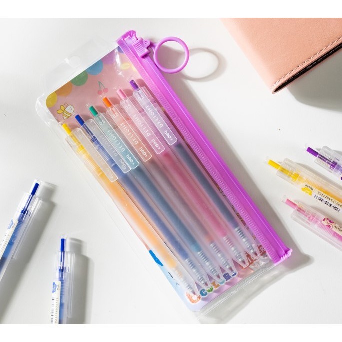 

(SATU SET) Deli School Gel Pen / Pulpen Gel 0.5 mm 6 Warna Retracable Gratis Sticker Lucu EG118-6C