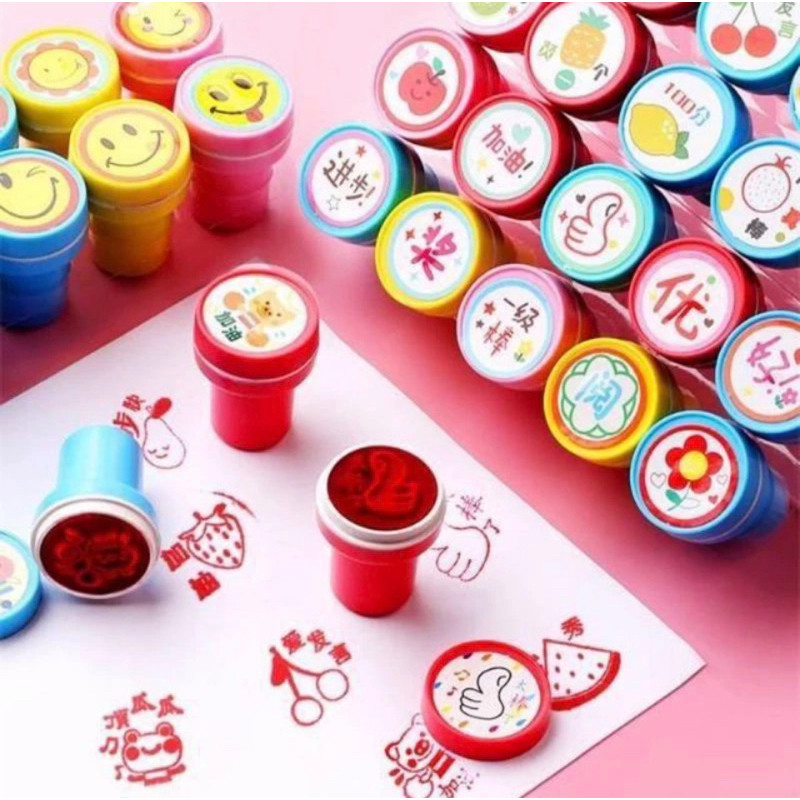 

STEMPEL KARAKTER BULAT - BINTANG - LOVE - BENTUK SANRIO DLL - 2PC STEM + HAPUSAN 990 / CAP / MAINAN