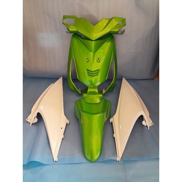 full body halus body alus honda beat karbu hijau 2008-2010 non original Terbaik di kelasnya