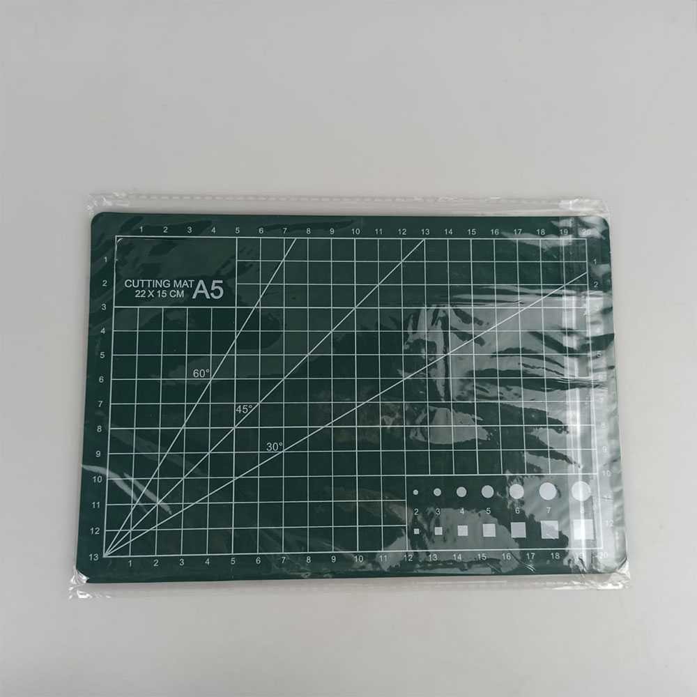 

LATHIFSHP HUAN MEI Working Pad Cutting Mat Alas Potong Papan Kerja A5 22x15cm - GKSA4