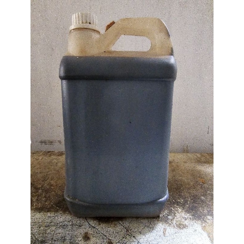 Minyak Salmon Pelet/ Minyak Campuran pakan ternak/ Minyak Endapan Salmon MURAH UKURAN PERLITER