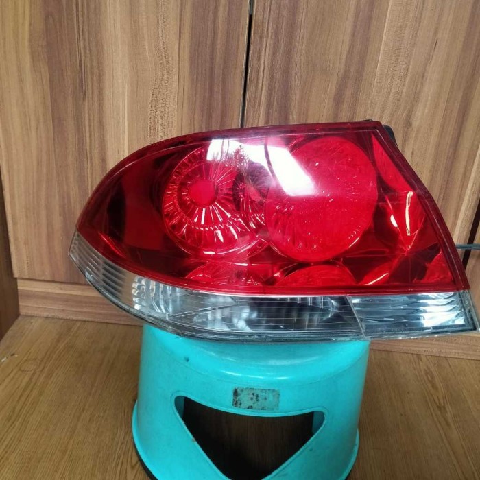 Stoplamp MITSUBISHI LANCER CEDIA 2004-2007 /Lampu Belakang LANCER CEDIA