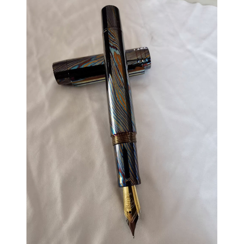 

Titanium Damascus Outdoor Fountain Pen Mens Students Writing Pen Titanium Alloy Tactical Pen