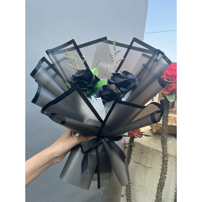 Buket bunga mawar hitam artificial | buket bunga ultah | buket bunga wisuda | mawar hitam premium|bu