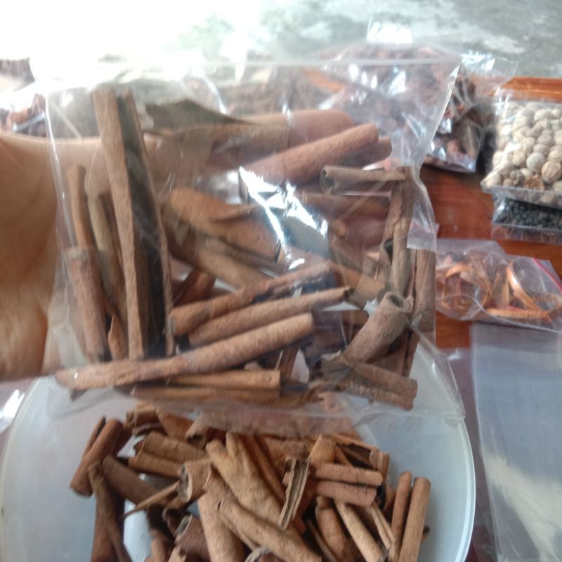

[Grosir] Kayu Manis/Cinemon potongan besar, Murah Berkualitas per pcs 50gr