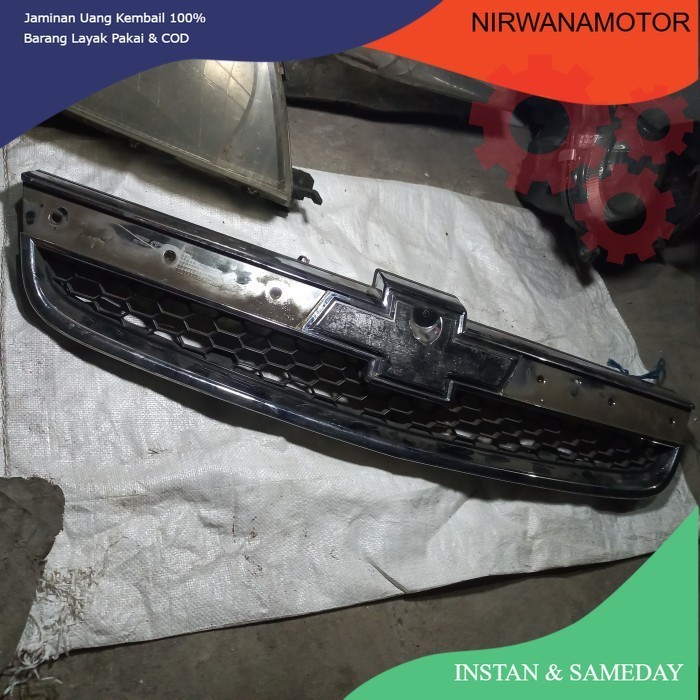 grill bawah chevrolet captiva 2010