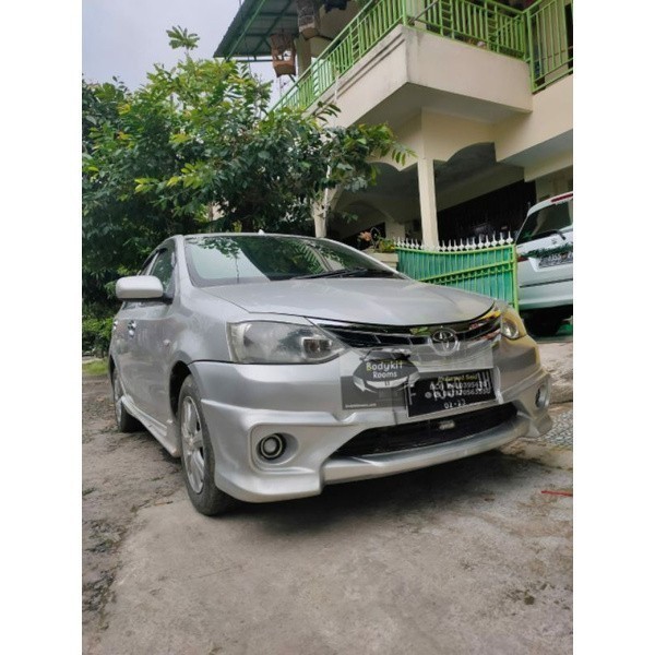 Bodykit Etios Liva sedan GRADE-A ..