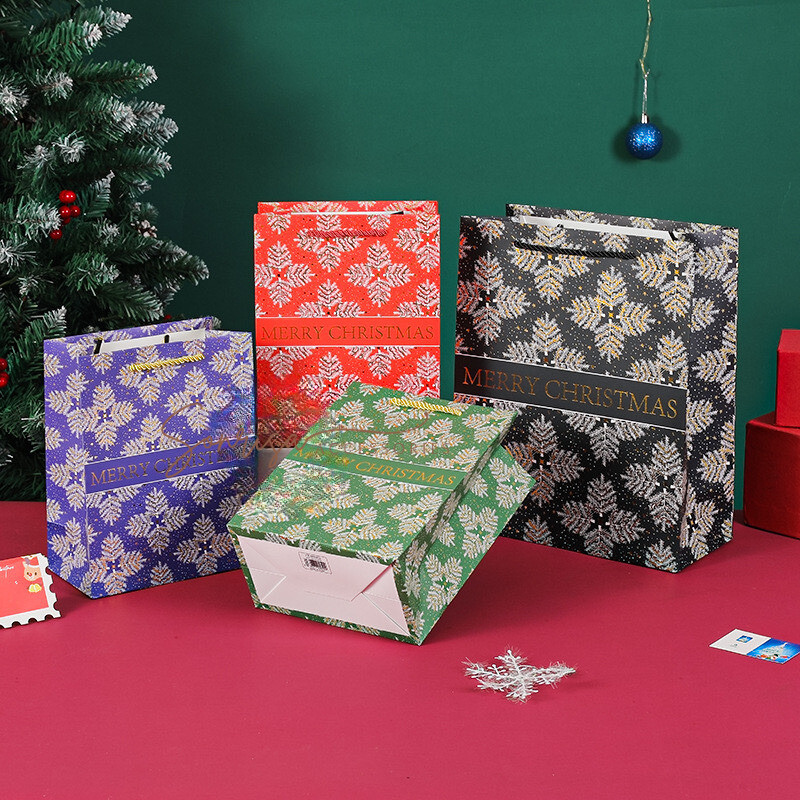 

Paper Bag Natal Motif Classic Merry Christmas / Tas Hampers Natal / Goodie Bag Christmas