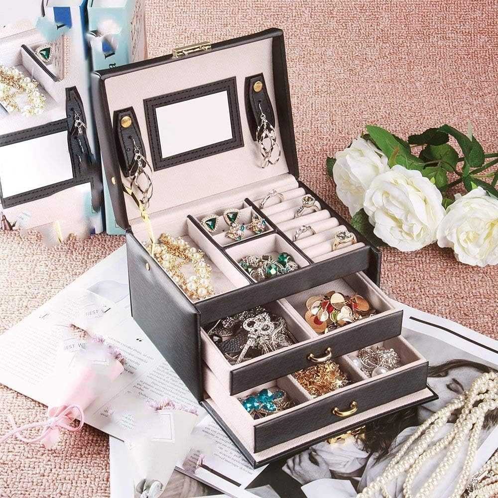 

DINIWELL Kotak Penyimpanan Perhiasan Jewelries Safety Box 3 Layer - C468