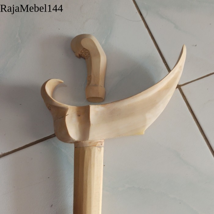

Rongko Keris Cendana manis laris