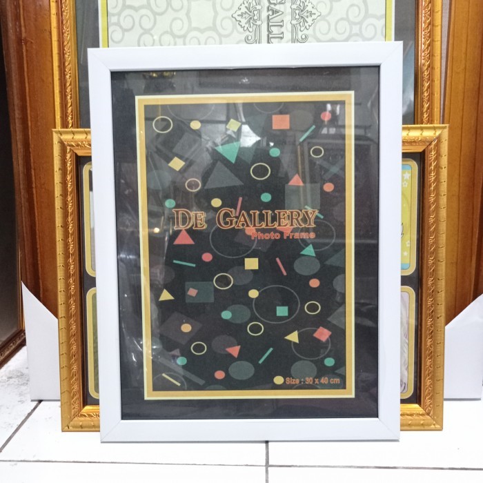 bingkai foto minimalis a3 30x42 - ukir gold