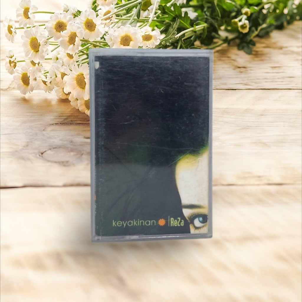 Kaset Pita - Reza Artamevia  -  Keyakinan